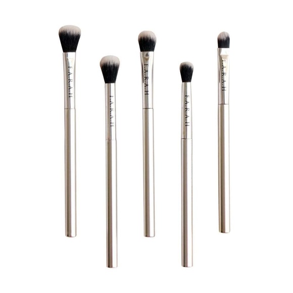 F.A.R.A.H Silver Makeup Eye Perfection Brush Set - Picture 3 of 9